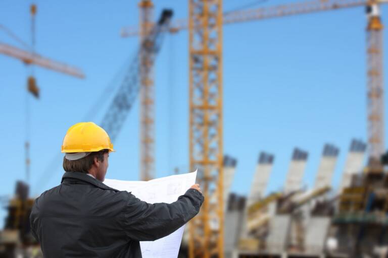 Costruzioni, investimenti in calo
